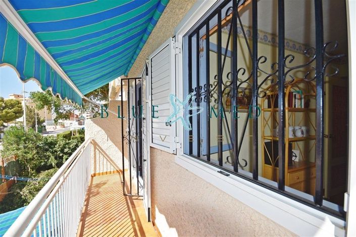 Image No.19-4 Bed Property for sale