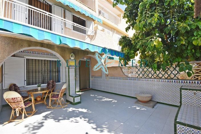 Image No.2-4 Bed Property for sale