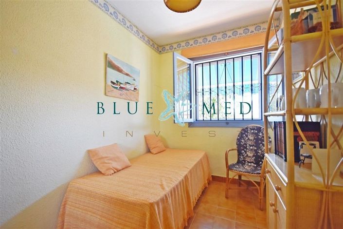 Image No.22-4 Bed Property for sale