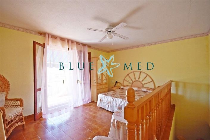 Image No.25-4 Bed Property for sale