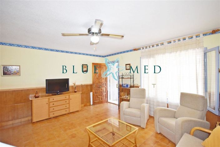 Image No.5-4 Bed Property for sale