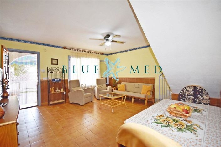 Image No.6-4 Bed Property for sale