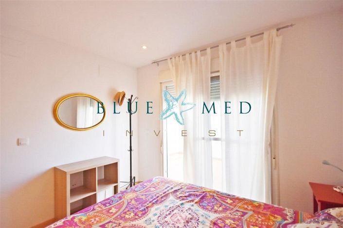 Image No.13-3 Bed Flat for sale