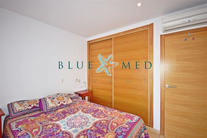 Image No.14-3 Bed Flat for sale