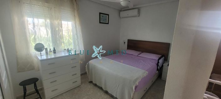 Image No.19-3 Bed House for sale