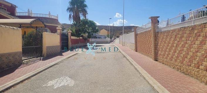 Image No.3-3 Bed House for sale