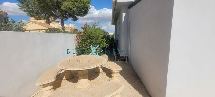 Image No.34-3 Bed House for sale