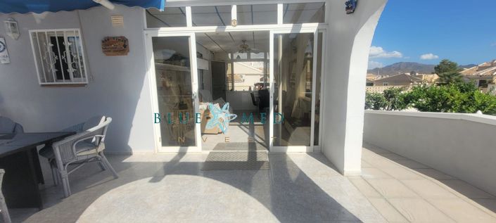 Image No.8-3 Bed House for sale