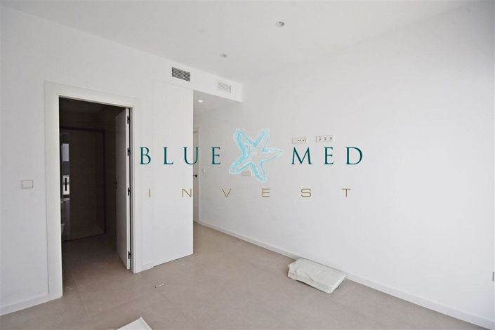 Image No.11-3 Bed Villa for sale