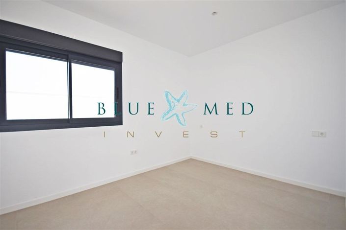 Image No.17-3 Bed Villa for sale