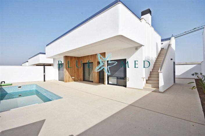 Image No.2-3 Bed Villa for sale