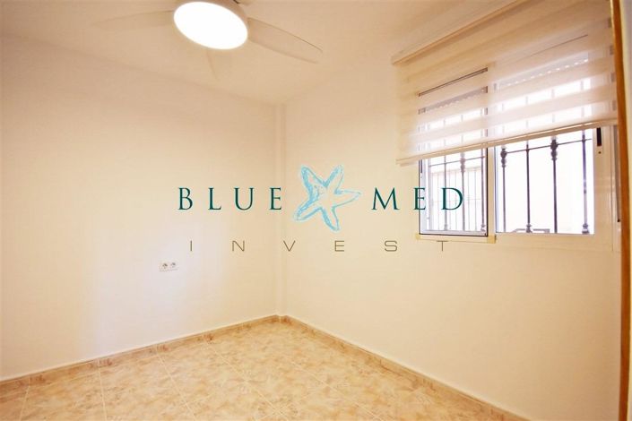 Image No.11-3 Bed Flat for sale