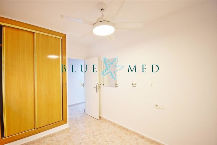 Image No.13-3 Bed Flat for sale