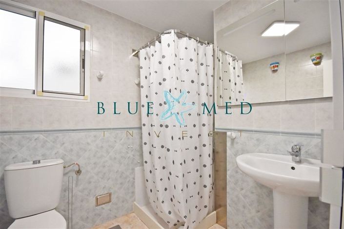 Image No.14-3 Bed Flat for sale