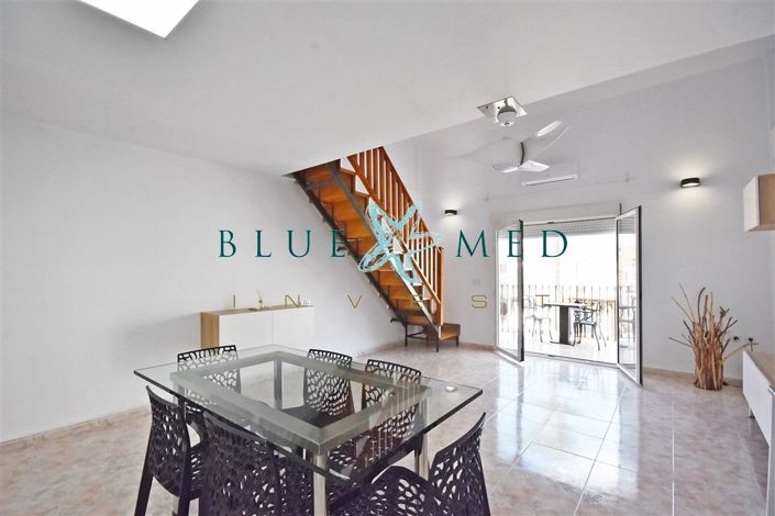 Image No.3-3 Bed Flat for sale