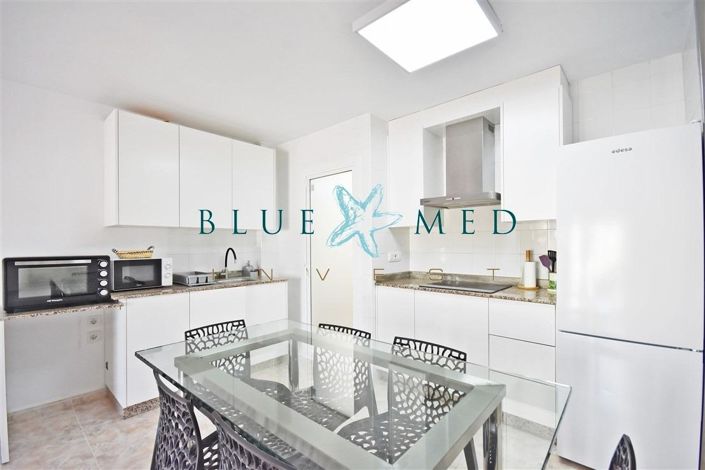 Image No.5-3 Bed Flat for sale