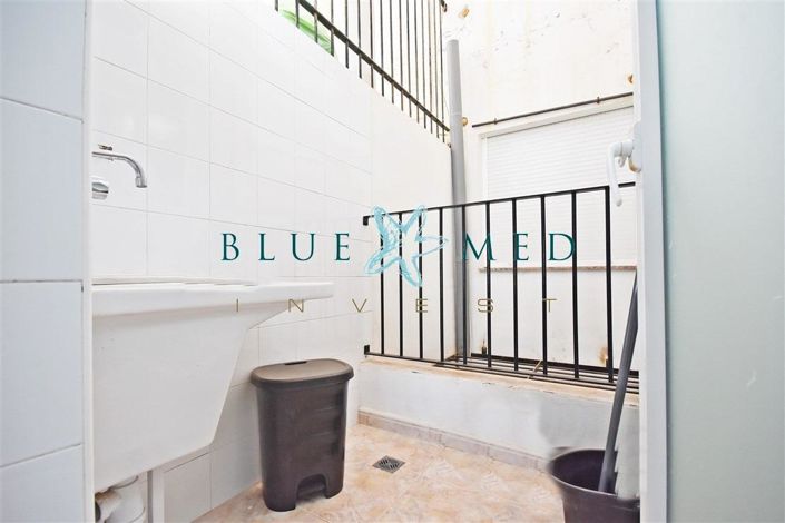 Image No.6-3 Bed Flat for sale