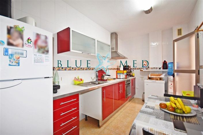 Image No.6-3 Bed Flat for sale