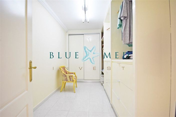 Image No.23-6 Bed Villa for sale