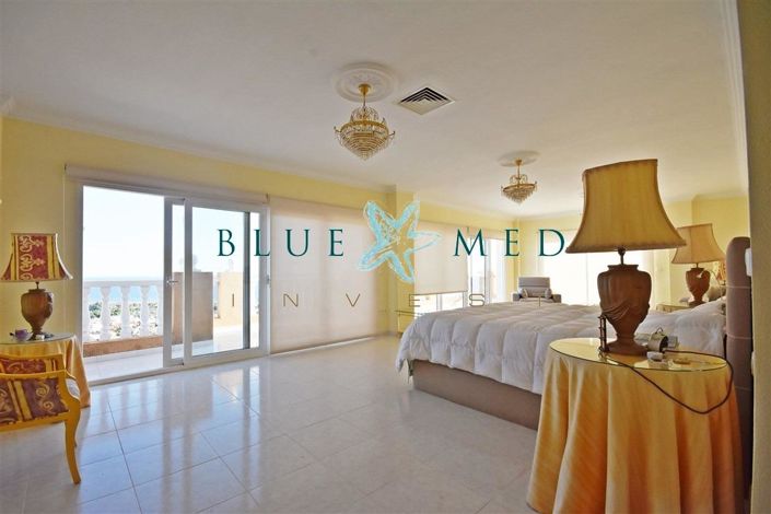 Image No.24-6 Bed Villa for sale