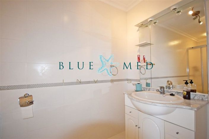 Image No.37-6 Bed Villa for sale