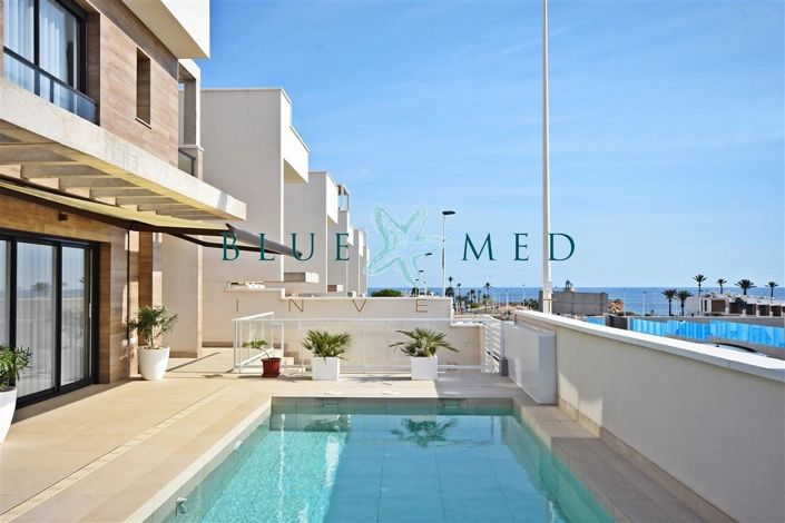 Image No.3-3 Bed Villa for sale