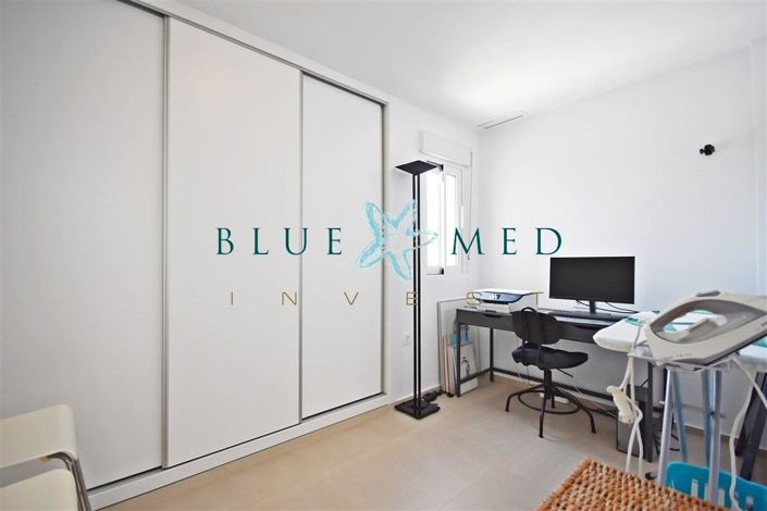 Image No.21-3 Bed Villa for sale