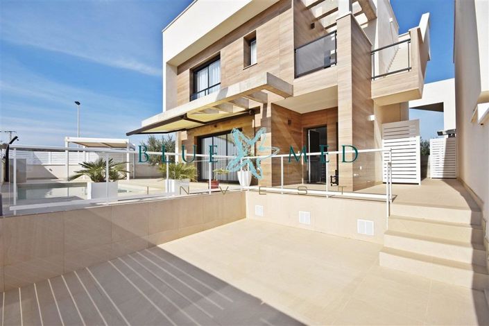 Image No.4-3 Bed Villa for sale