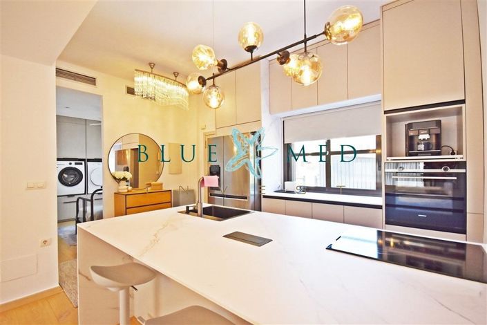 Image No.13-3 Bed House for sale