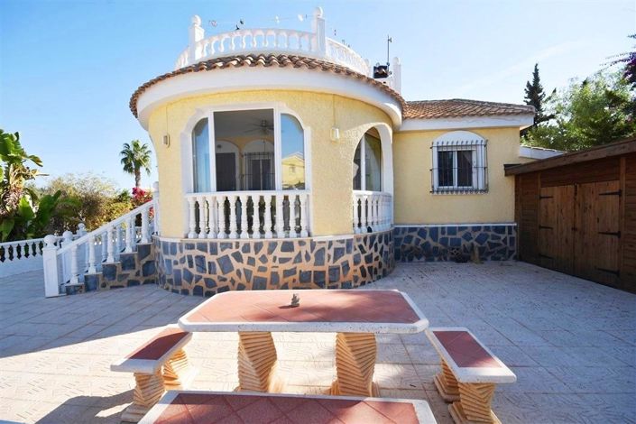 Image No.19-3 Bed Villa for sale