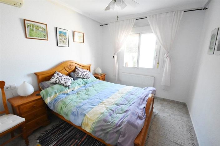 Image No.30-3 Bed Villa for sale