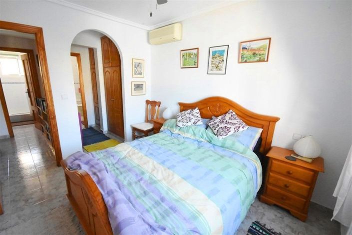 Image No.31-3 Bed Villa for sale