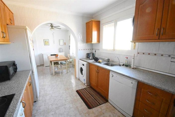 Image No.41-3 Bed Villa for sale