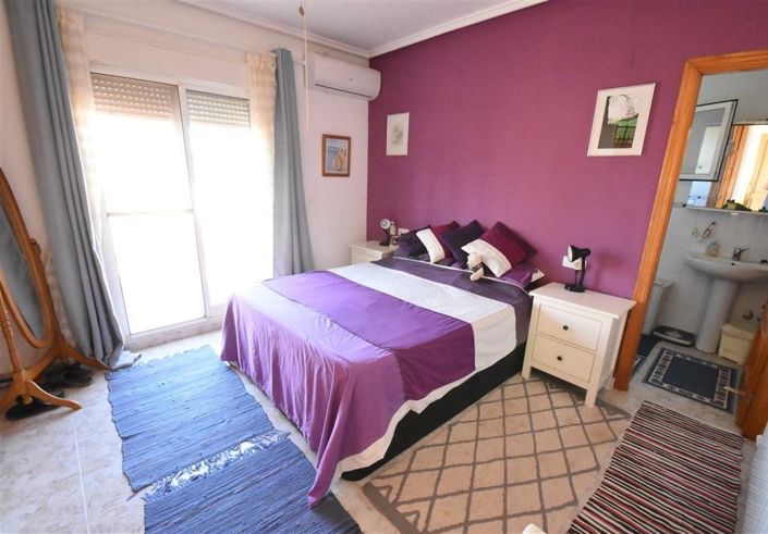 Image No.44-3 Bed Villa for sale