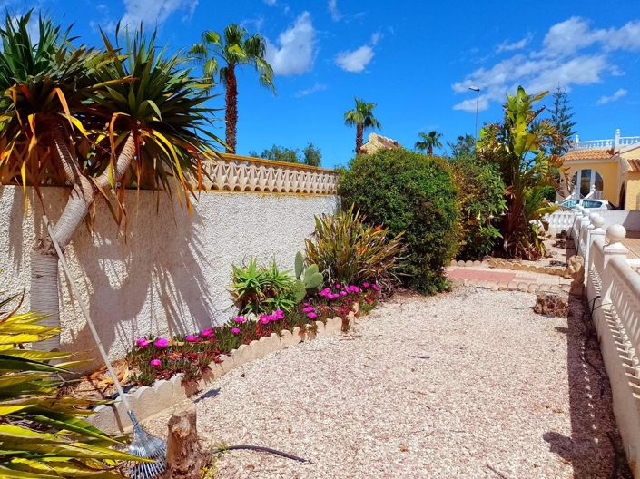 Image No.7-3 Bed Villa for sale