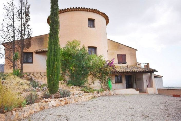 Image No.42-7 Bed Villa for sale