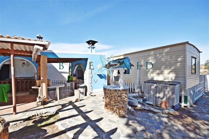 Image No.3-3 Bed Country House for sale