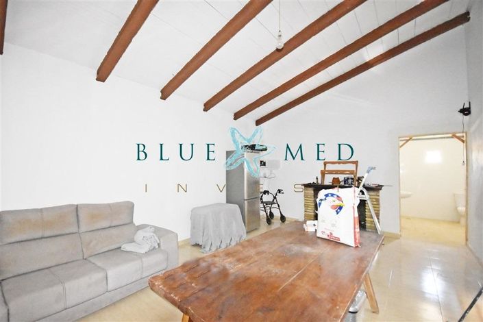 Image No.7-3 Bed Country House for sale