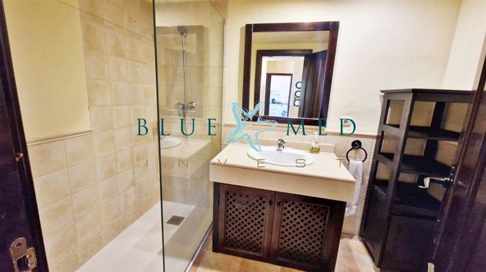 Image No.12-2 Bed House for sale