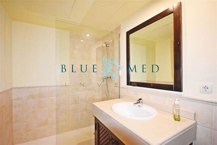 Image No.16-2 Bed House for sale