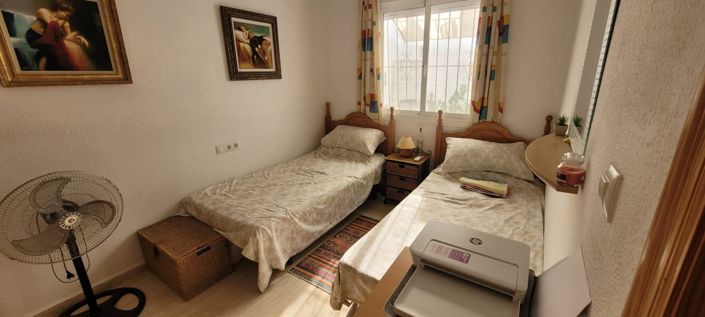 Image No.14-2 Bed House for sale