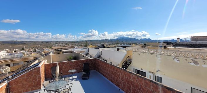 Image No.31-2 Bed House for sale