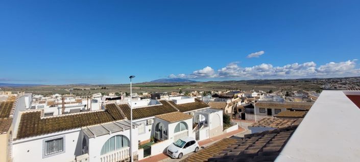 Image No.32-2 Bed House for sale