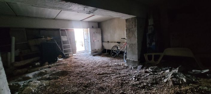 Image No.35-2 Bed House for sale