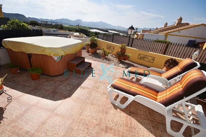 Image No.11-2 Bed House for sale