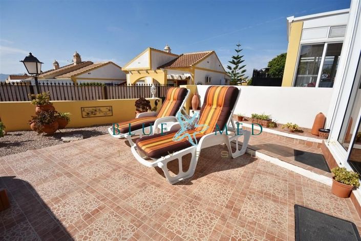 Image No.5-2 Bed House for sale