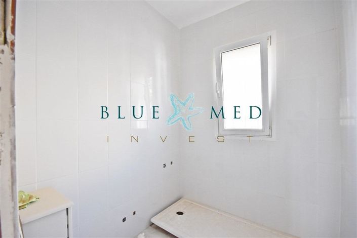 Image No.23-3 Bed Villa for sale