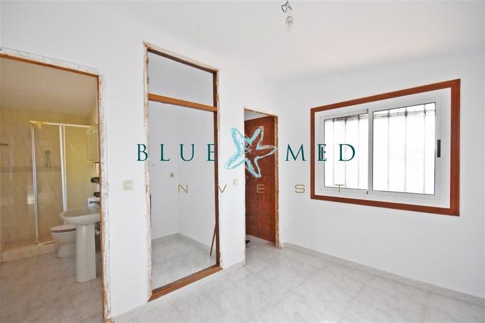 Image No.27-3 Bed Villa for sale