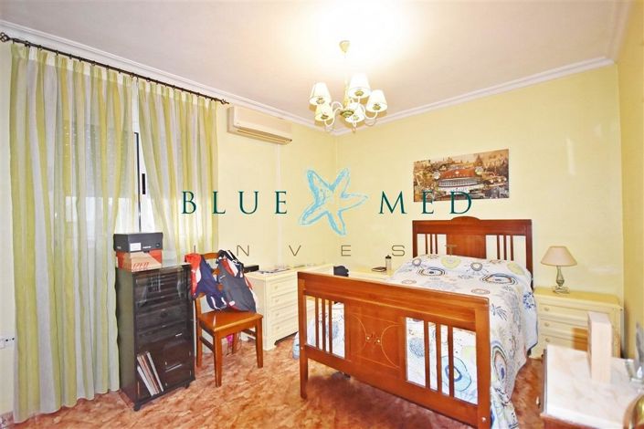 Image No.12-5 Bed Villa for sale