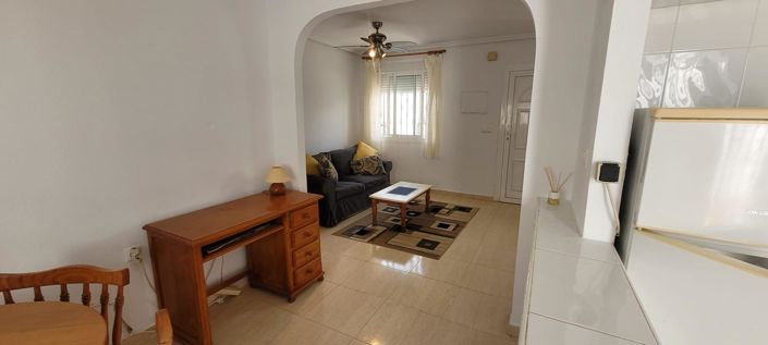 Image No.16-2 Bed House for sale